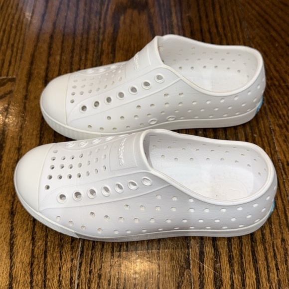 NATIVE UNISEX JEFFERSON WATERPROOF SLIP ON 12 - Picture 3 of 5